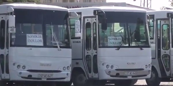 Şəmkirdə avtobus üsyanı: Nazirlik bir şey deyir, xidmət rəisi başqa (VİDEO)