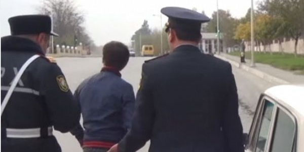 Polis cərimə yazdı: Sürücü küsüb getdi (VİDEO)