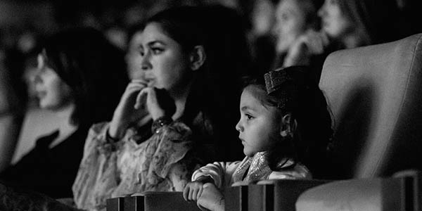 Leyla Əliyeva qızı ilə Eminin konsertində (FOTOLAR)