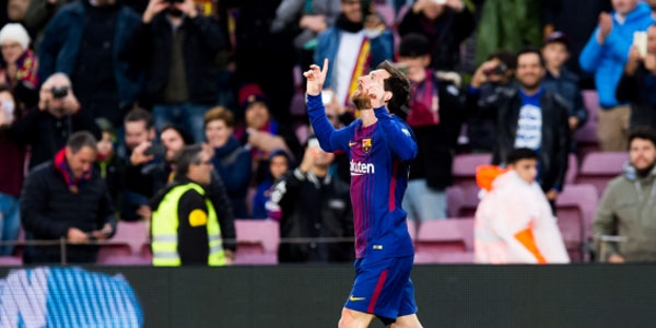 Messi 39 illik rekordu qırdı (VİDEO)