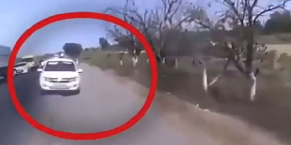 Azərbaycanda sürücü manevr edərək son anda qəzanın qarşısını aldı (VİDEO)