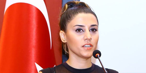 Azərbaycanlı xanım jurnalist yol qəzasında öldü (FOTOLAR)