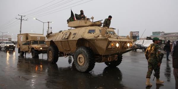 İŞİD hərbi akademiyaya hücum etdi: 5 ölü, 10 yaralı