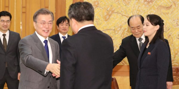 Kim Çen Indan tarixi addım: Cənubi Koreya prezidentini ölkəsinə dəvət etdi