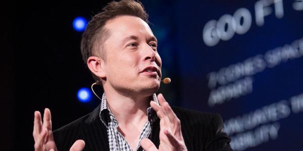 Elon Musk kimdir? (FOTOLAR)