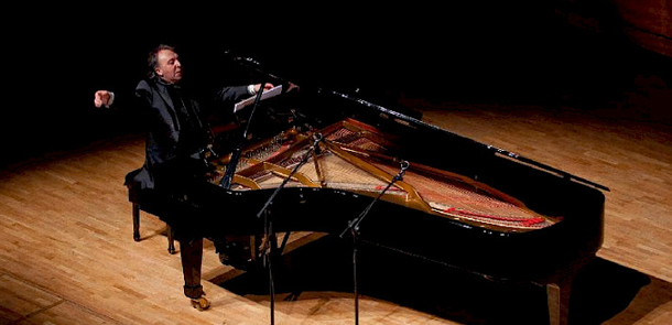 Azərbaycanın tanınmış pianoçusu Astanada konsert verəcək