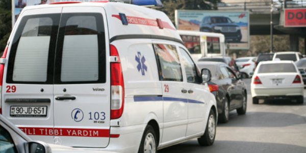 Sumqayıtda yol qəzası: 4 nəfər ağır yaralandı