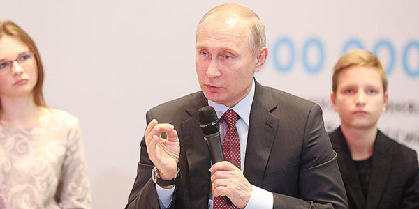 Vladimir Putin 3 azərbaycanlıya Rusiya vətəndaşlığı verdi
