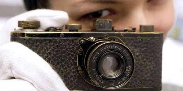 Dünyanın ən bahalı fotoaparatı (FOTOLAR)