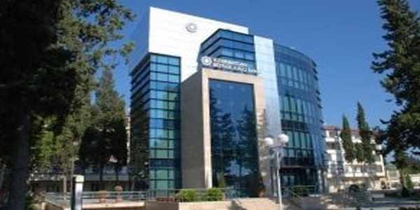 Beynəlxalq Bank Rusiya və Gürcüstan bazarını tərk edir