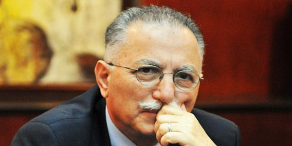 Bakı Forumunda çıxış edən deputat infarkt keçirtdi