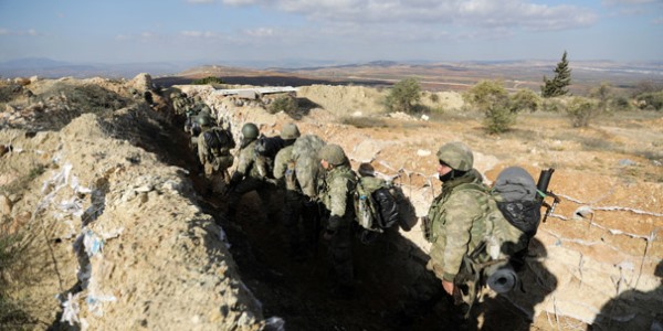 İraq ordusu PKK-nı Sincardan qovur
