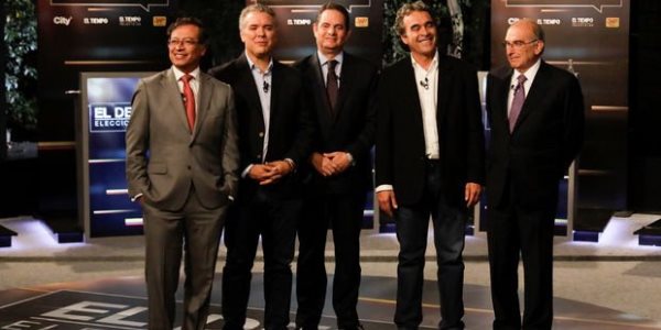 Kolumbiya prezidentini seçir: 6 namizəd var