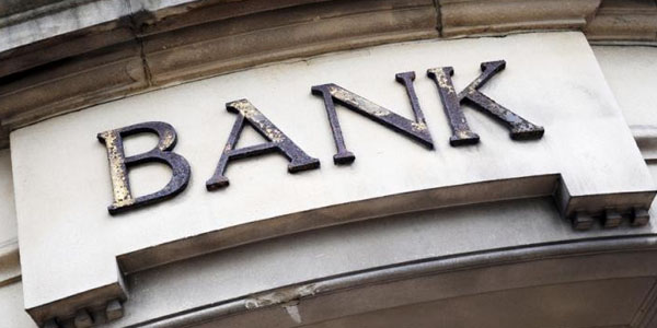 Bank sektoru çökür: 4 ayda 57 milyon manat ziyan olub