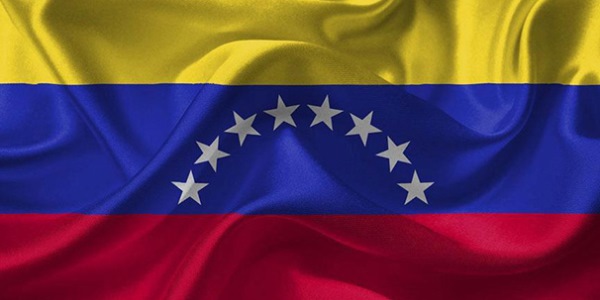 Maduro 40 siyasi məhbusu azad etdi: 2 deputat, müdafiə naziri...