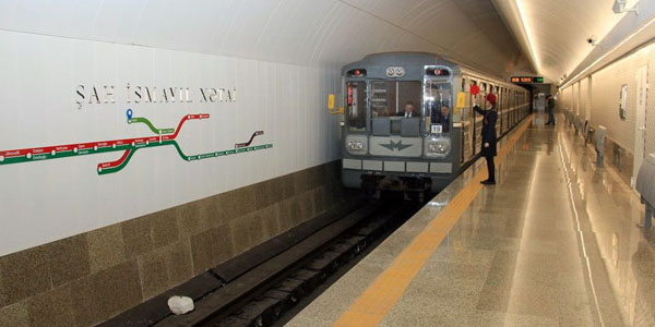Daha bir metro stansiyası bağlanacaq: eskalatorlar dəyişdiriləcək