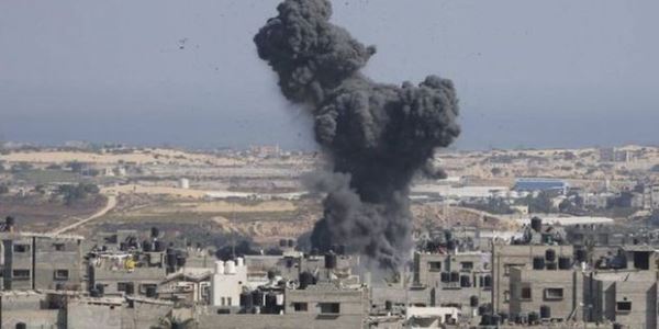 İsrail Həmasa raket zərbələri endirdi: 8 hədəf vuruldu