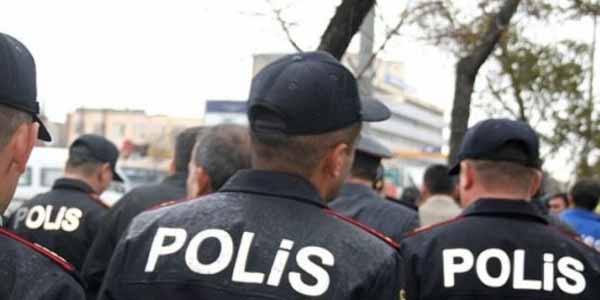 Gəncədə icazəsiz aksiya: 2 polis xəsarət aldı, 30 nəfər saxlanıldı