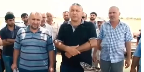 Oliqarx Mənsimovun şirkəti azərbaycanlı fermerlərə “atdı” (VİDEO)