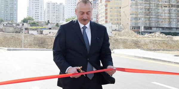 İlham Əliyev Abşeron Logistika Mərkəzinin açılışında iştirak etdi