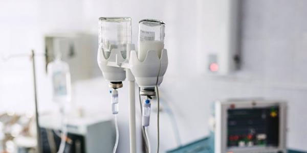 “German Hospital”da biabırçılıq: əkizlərdən biri öldü, digərinin vəziyyəti ağırdır