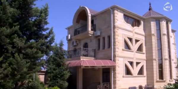 Azərbaycanlı müğənninin 100 min manatlıq villası (VİDEO)