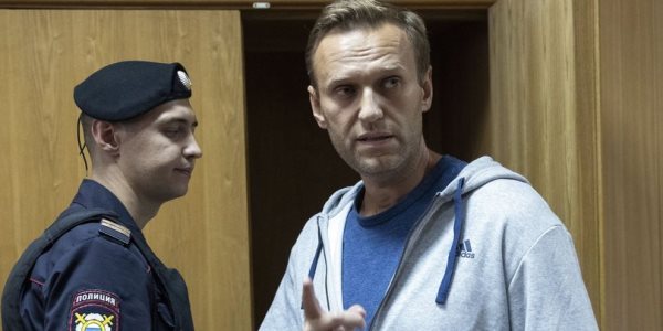 Aleksey Navalnı azadlıqdan məhrum edildi