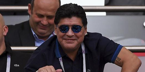 Maradonanın maaşı açıqlandı