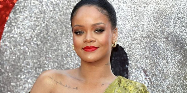 Rihanna Barbadosun fövqəladə və səlahiyyətli səfiri seçildi