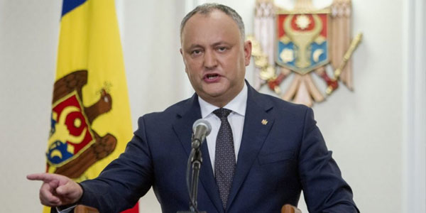 Moldova prezidenti vəzifəsindən kənarlaşdırıldıı