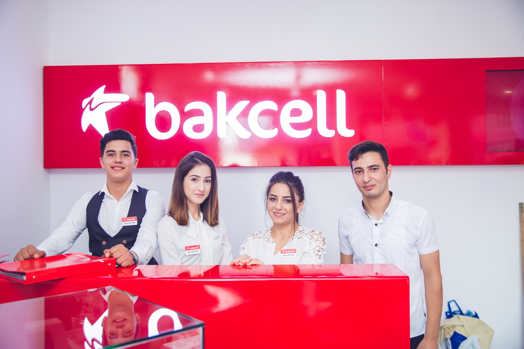 Göyçayda “Bakcell”in yeni rəsmi diler mağazası açıldı (R)