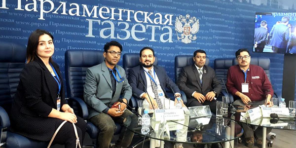 ASGA sədri Moskvada keçirilən disskusiyada çıxış edib