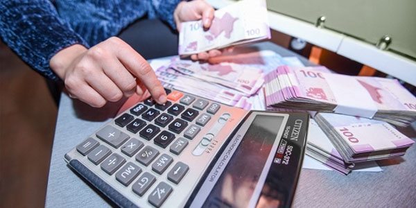 Azərbaycanda ən çox maaş alan muzdlu işçilərin sayı açıqlandı