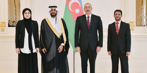 Prezident yeni səfirlərin etimadnaməsini qəbul etdi (FOTO)