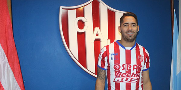 Bakı klubu “Deportivo”nun hücumçusunu transfer edir