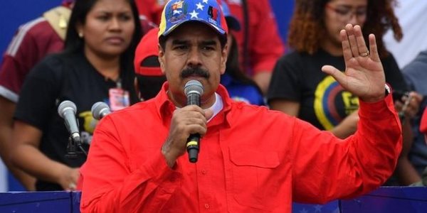 Maduro növbədənkənar seçkilərə razılaşdı