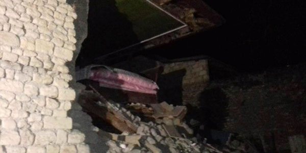Güclü zəlzələ Şamaxıda dağıntılara səbəb oldu: yaralananlar var - (YENİLƏNİB/VİDEO)