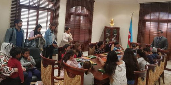 Qətərdə Azərbaycan dilinin tədrisi üzrə “Bazar günü” məktəbinin açılışı keçirildi (FOTOLAR)