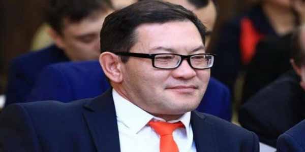 Qazaxıstanlı ekspert Nursultan Nazarbayevin istefa qərarını şərh edib