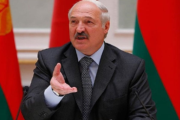 Lukaşenko: “Qarabağ və digər münaqişələrə göz yummaq olmaz