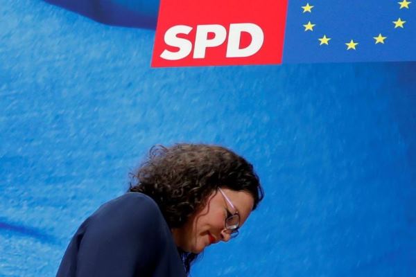 Almaniyada Sosial Demokratların lideri istefa verdi