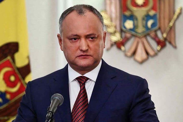 Moldova Prezidenti istefaya verməkdən imtina etdi