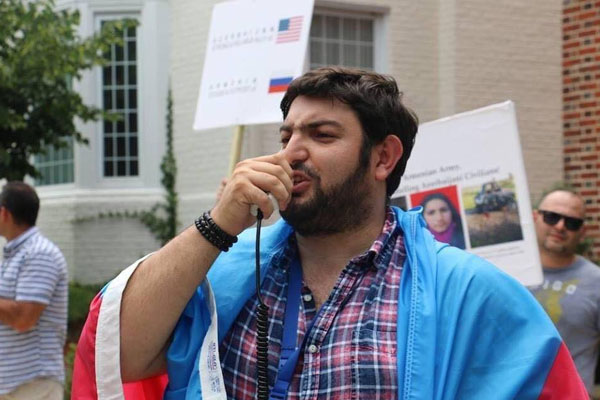ABŞ-da yaşayan azərbaycanlı blogger (FOTOLAR)