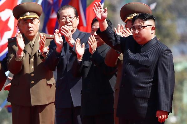 Aİ Şimali Koreyaya sanksiya müddətini uzatdı