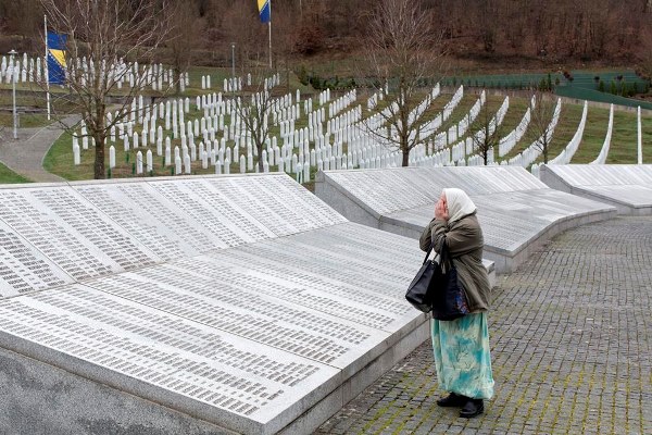 Niderland Srebrenitsa qətliamında günahkar elan edildi