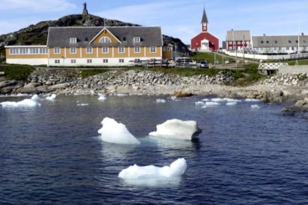 Qrenlandiya 197 milyard ton buz kütləsi əridi (FOTOLAR)