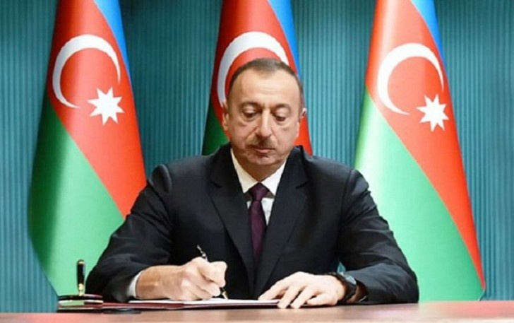 İlham Əliyev deputata orden verdi