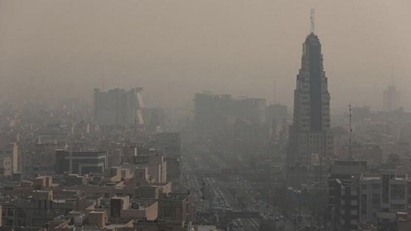 Tehranda çirkli hava səbəbindən məktəblər bağlandı