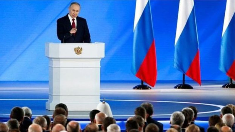 Rusiyada hökumətin istefası: Putin nə etmək istəyir?