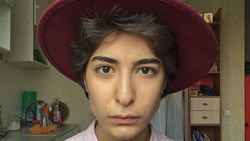 Anasının zorla Bakıya gətirdiyi lezbiyan qız Rusiyaya yola salındı